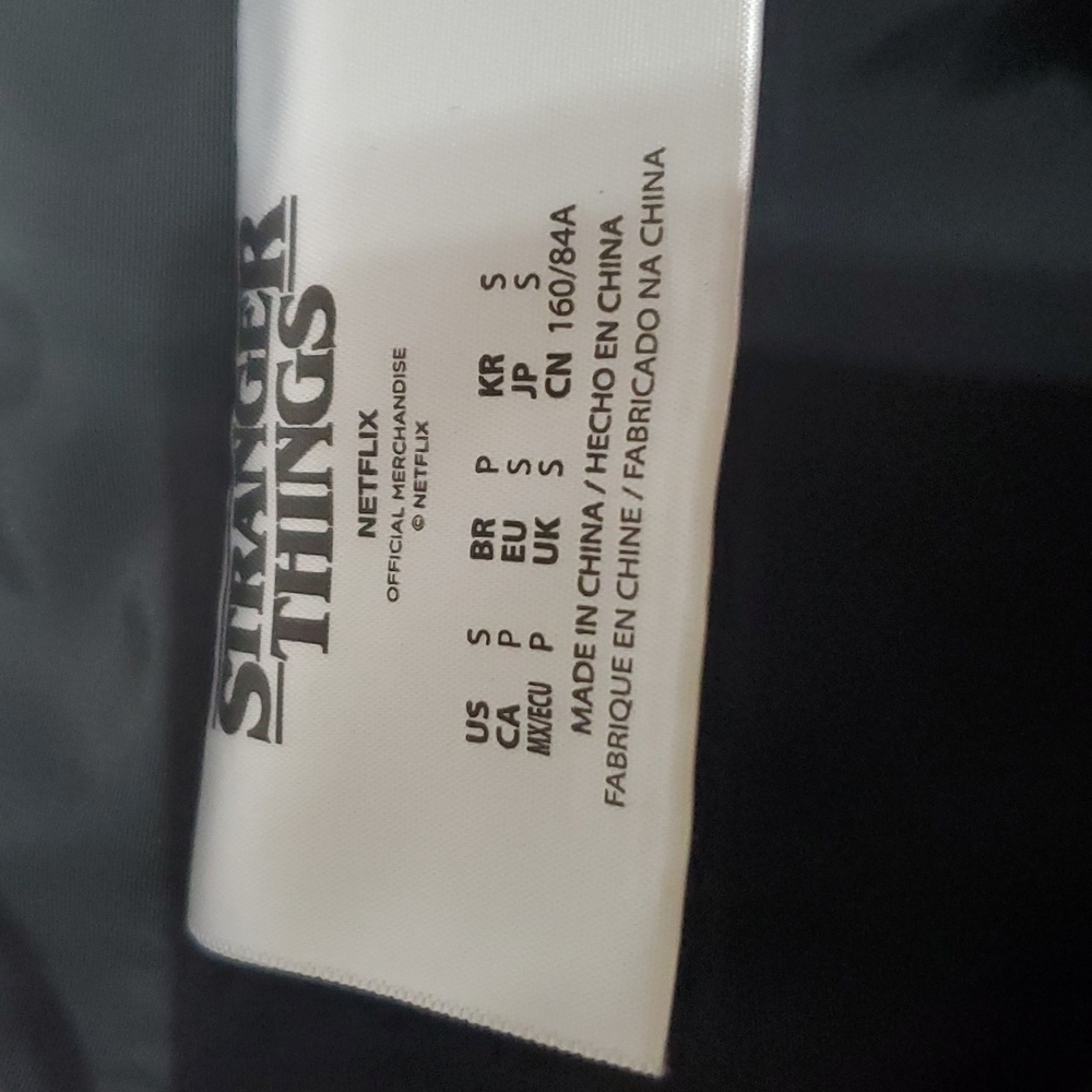 Unique “Stranger Things” Pullover Jacket Size S - image 5